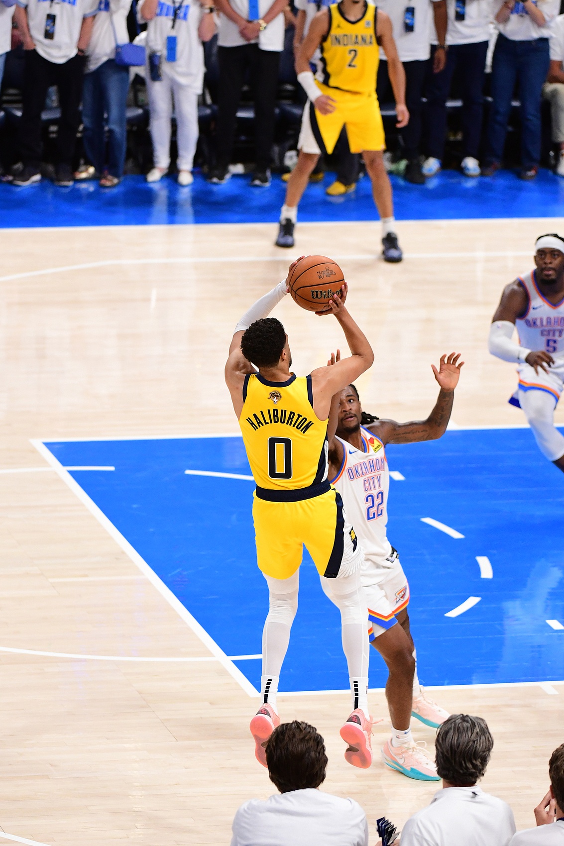 火博直播平台 -NBA季后赛今夜走向成谜，菲尼克斯太阳绝杀压哨，气氛紧张，细节决定成败 