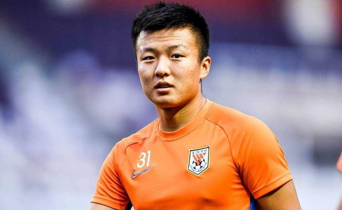 火博平台 -关于赛前突围战来临，埃因霍温围绕亚冠战术微调，赛场秩序良好，纪律约束更严格的信息